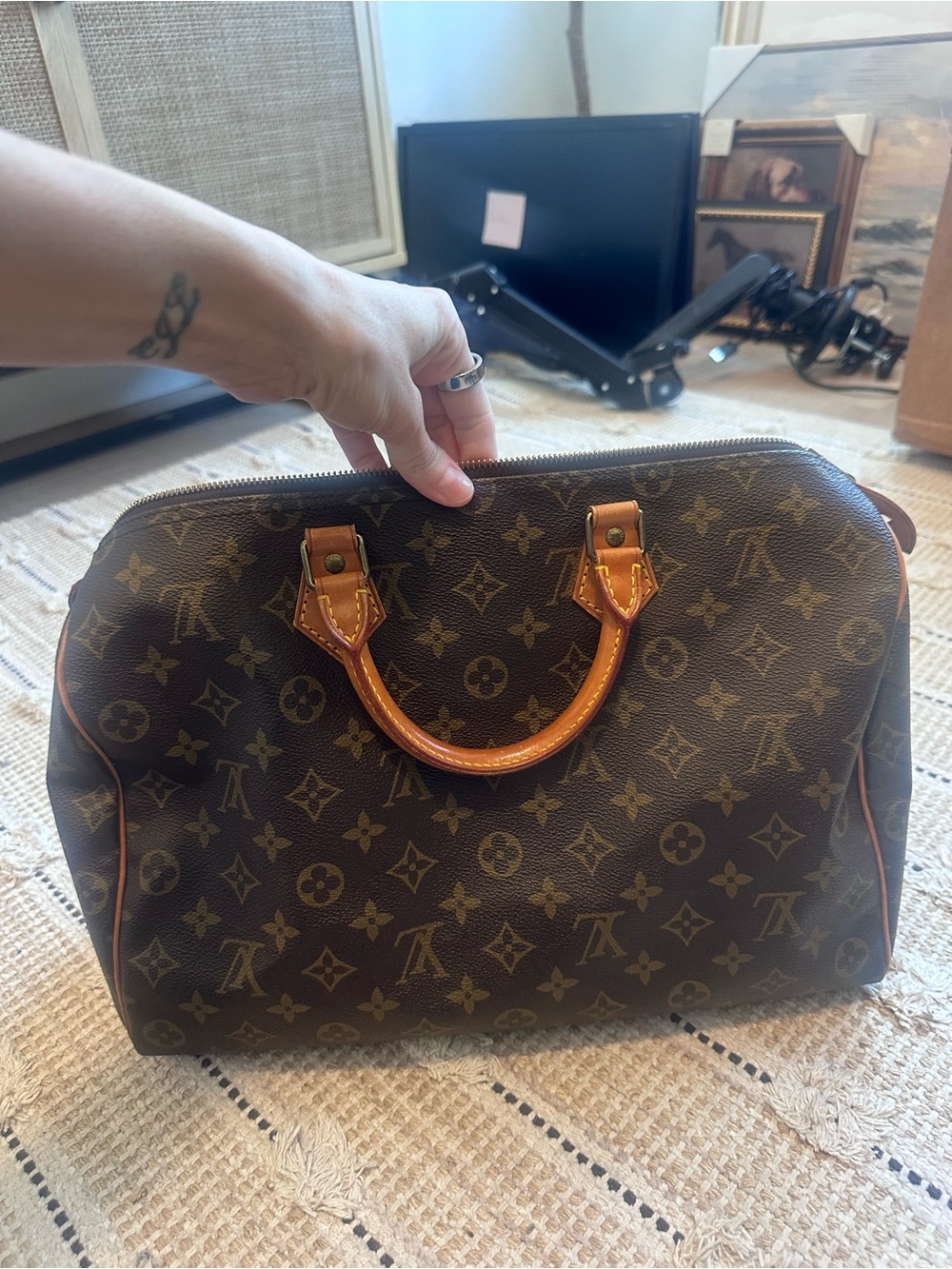 Louis Vuitton Monogram Speedy 35 - Picture 1 of 13